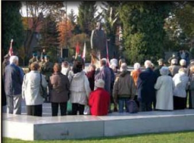 Odsłonięcie pomnika Wojciecha Korfantego we Wrocławiu